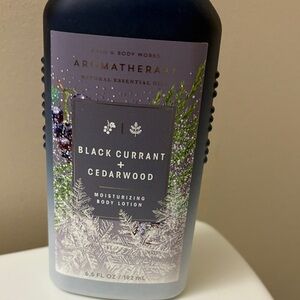Bath & Body Works Aromatherapy Black Currant + Cedarwood Lotion